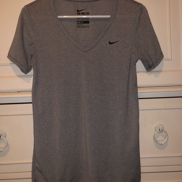 Nike Tops - NIKE DRI FIT